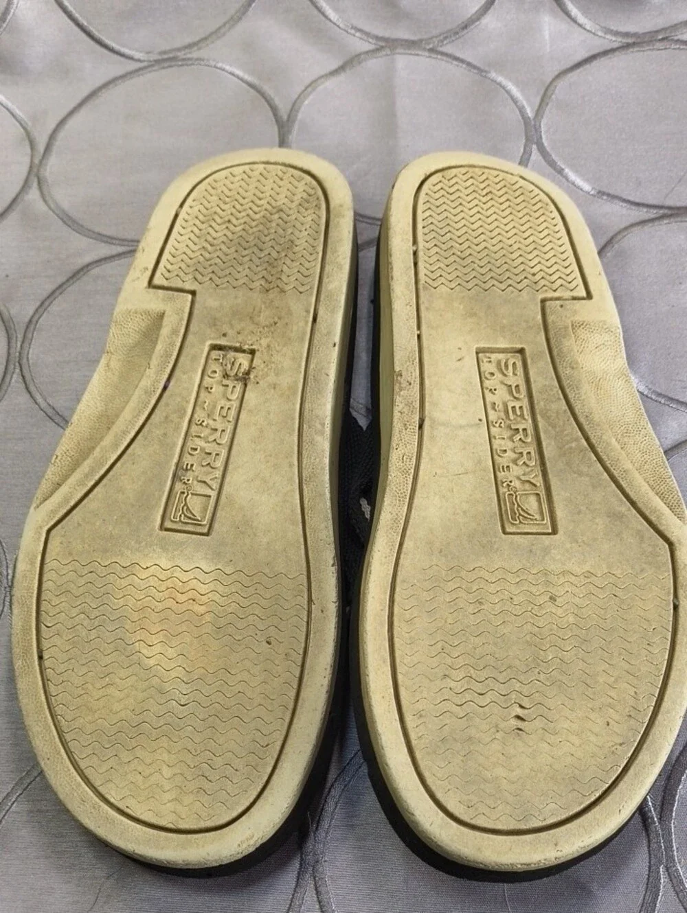 Sperry classic flip